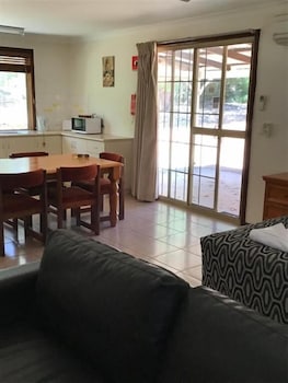 Travellers Rest Motel - Sydney Tourism 3