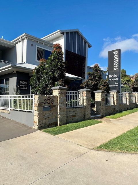 Potters Toowoomba Boutique Hotel - Sydney Tourism 0