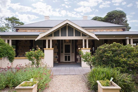 Yankalilla Bay Homestead - Sydney Tourism 4