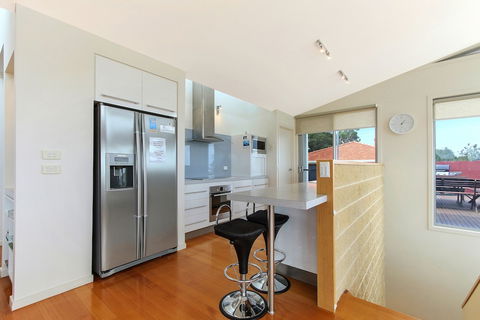 Nautilus - Sydney Tourism 3