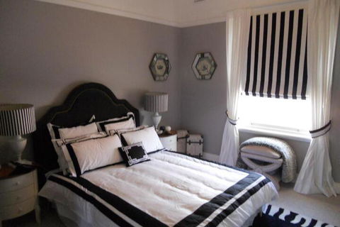 Montrose House - Sydney Tourism 6