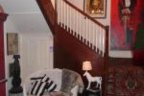 Montrose House - Sydney Tourism 0