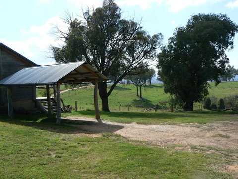 Gaddleen Grove Cottages - Sydney Tourism 2