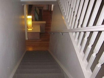 Ironbark - Deluxe Family Townhouse - Sydney Tourism 0