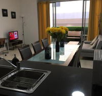 Sydney CBD 2 Story Central Aircon Family Home - Sydney Tourism