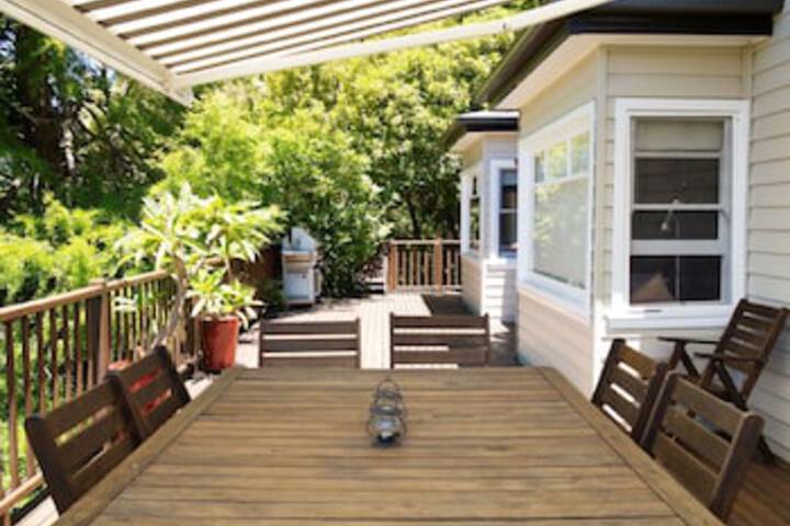 Hazelbrook NSW Sydney Tourism