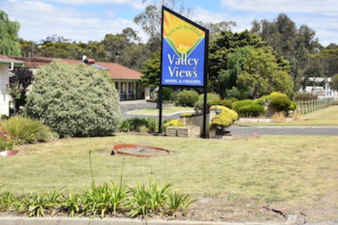 Valley Views Motel & Chalets - Sydney Tourism 0