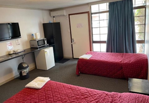 Paringa Hotel Motel - Sydney Tourism 6