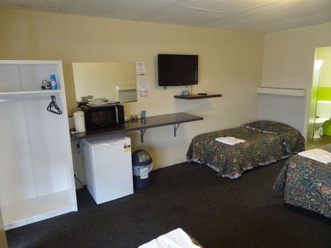 Paringa Hotel Motel - Sydney Tourism 4