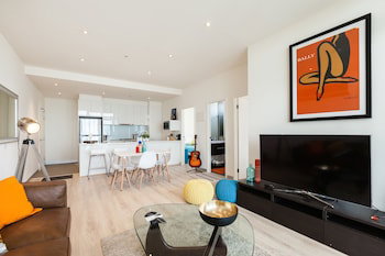 LENA, 2BDR Southbank Apartment - Sydney Tourism 1