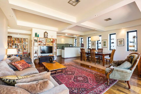 BELLE, 2BDR Melbourne Apartment - Sydney Tourism 4