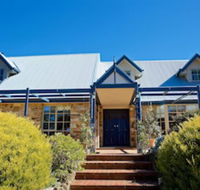 Stone  Straw Retreat - Sydney Tourism