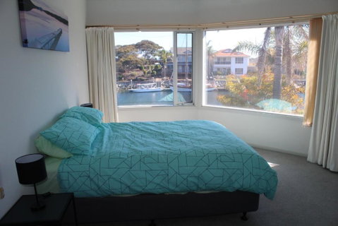 Relax At The Marina - Sydney Tourism 3