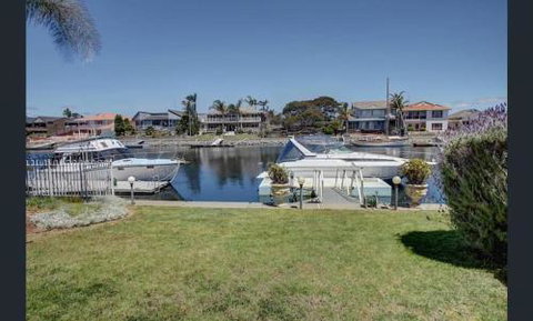 Relax At The Marina - Sydney Tourism 2