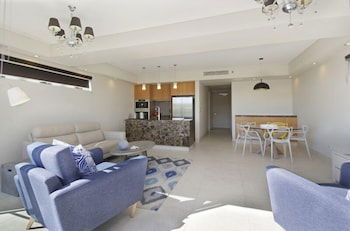 Ocean Cove (069i) - Sydney Tourism 4