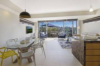 Ocean Cove (069i) - Sydney Tourism 1