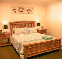 Oak Tree Cottage - Mundaring - Sydney Tourism