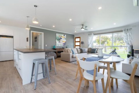 Xanadu Shores - Sydney Tourism 0