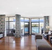 Absolute Creek Front Villa - Sydney Tourism