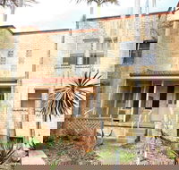 Ocean Shores Unit  No 4 - Sydney Tourism