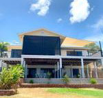 Hydeaway Retreat Beach House Hydeaway Bay - Sydney Tourism