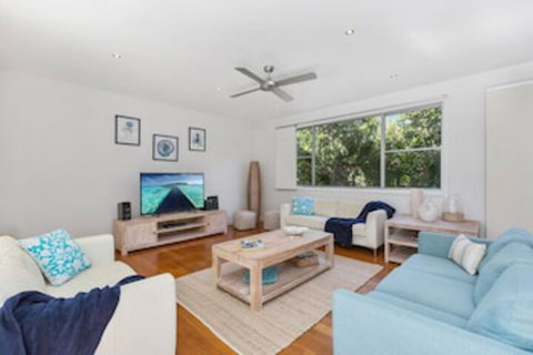 Augusta House - Sydney Tourism 0