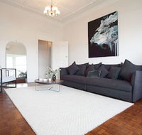 Songbird Vivenda - Sydney Tourism