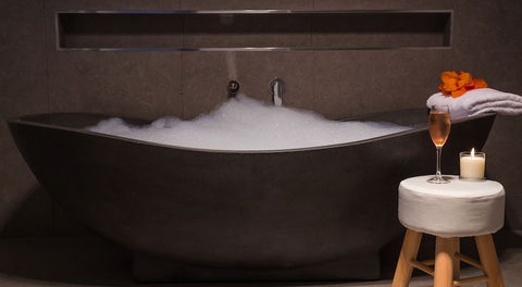 Ulverstone Waterfront Apartments - Sydney Tourism 2