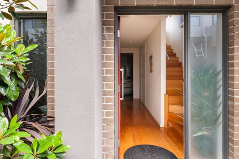 Centrepoint Units Ivanhoe - Sydney Tourism 1
