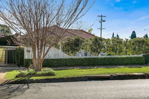 Viola House - Sydney Tourism 2