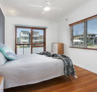 BEACH HOUSE on PEARL - Sydney Tourism