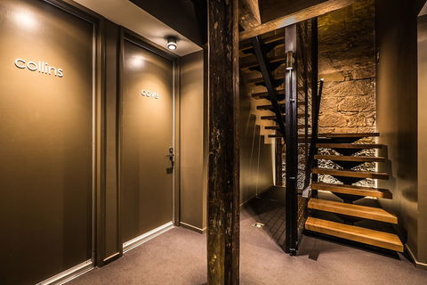 Waterman's Hotel - Sydney Tourism 4