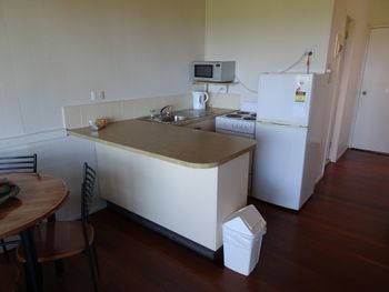 11 Korora Palms 1 Bedroom Bure - Sydney Tourism 4