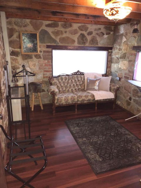 Barossa Barn Bed & Breakfast - Sydney Tourism 1