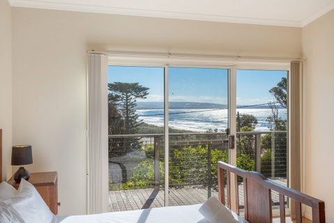 Surfside - Sydney Tourism 3