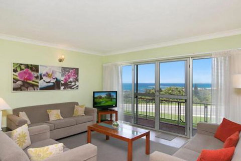 Northshore Unit 3 Overlooking Duranbah Beach & The Tweed River - Sydney Tourism 0
