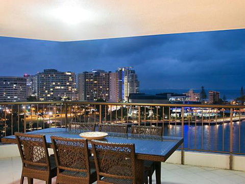 Seascape Apartments Unit 1201 Luxury Apartment With Views Of The Gold Coast & Hinterland - Sydney Tourism 1