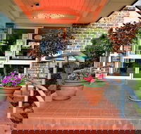 Grand Country Lodge Motel