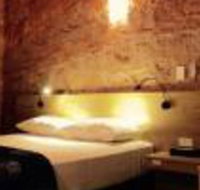 The Lookout Cave Underground Motel - Sydney Tourism
