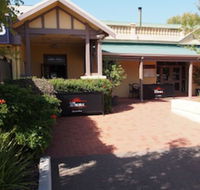 Dongara Hotel Motel