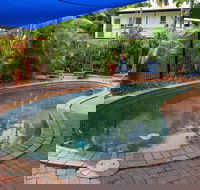 Coconut Grove Holiday Apartments