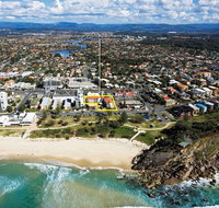 Burleigh Point Holiday Apartments - Sydney Tourism