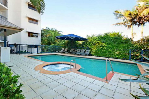 Raffles Mooloolaba - Sydney Tourism 1