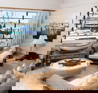 Boathouse - Birks River Retreat - Birks Harbour