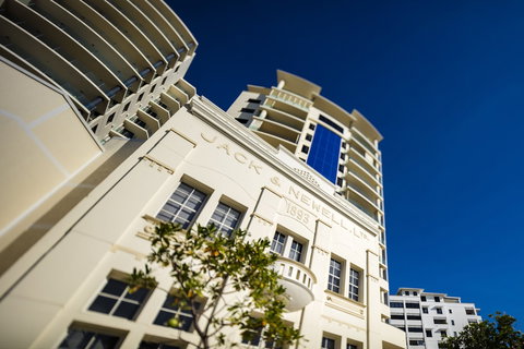Jack & Newell Holiday Apartments - Sydney Tourism 0