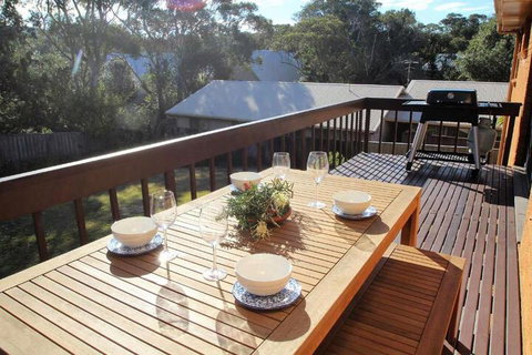 BARRELS At BOOMERANG - Sydney Tourism 7