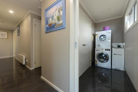Jacks Nest - Sydney Tourism 1