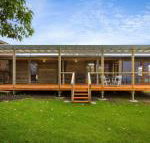 98 Ocean Parade Rustic Log Cabin - Sydney Tourism