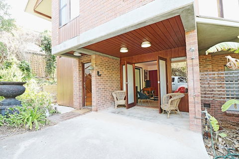 Seavista 2 - Sydney Tourism 0