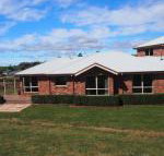 Country Meets Town - Sydney Tourism